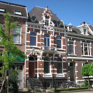 Bed&Breakfast Pluweel